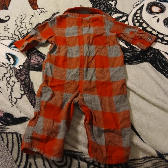 Baby Gap 3 - 6 Month Red & Gray Long Sleeve Button Down Checkered Onesie Infant - Picture 2 of 6
